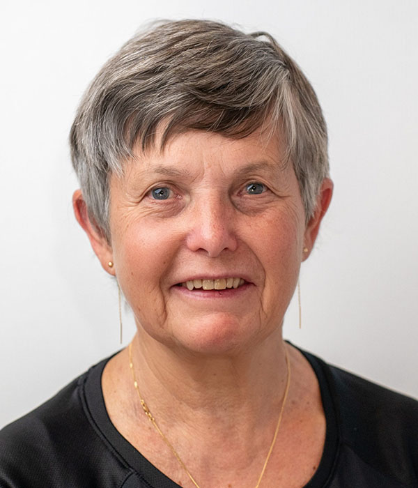 Dr. Milena Neveklovska